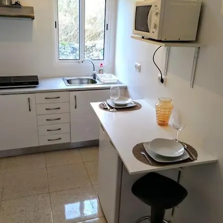 Penzion Casa Caloura, Quarto Deluxe Beautiful View *